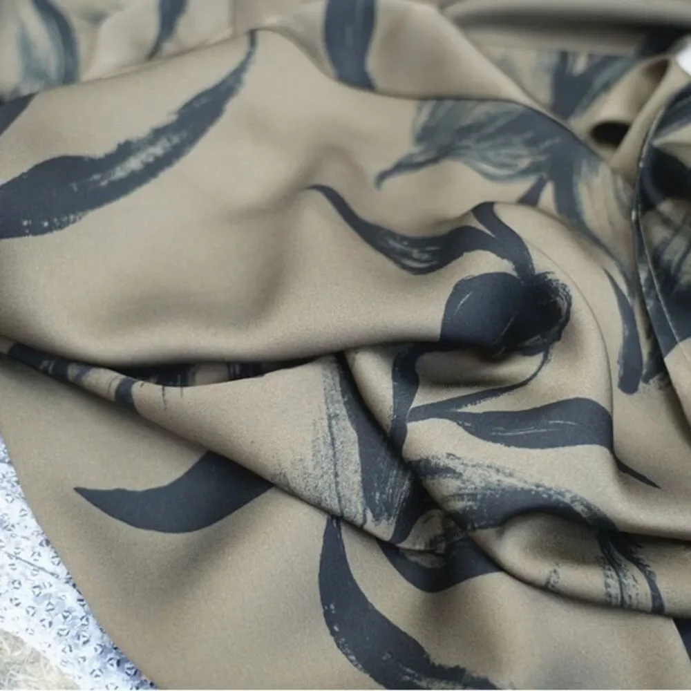 NWOT REFORMATION Zinna Satin Dress in isadora Evening Gown, size US2 & 4 - Picture 12 of 15